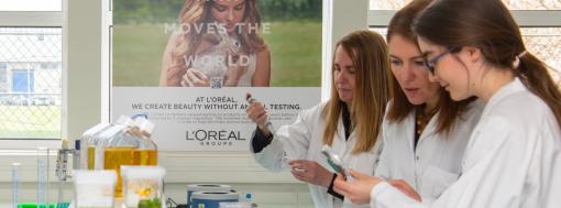 Un incubateur sciences vertes made in L'Oréal au Genopole